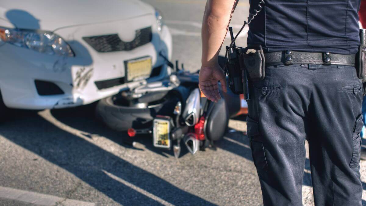 機車車禍怎麼辦？機車折舊是什麼？機車車禍處理流程、理賠重點總整理！